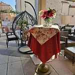 Aparments Lovely Paris * Umag