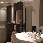 Aparments Lovely Paris * Umag