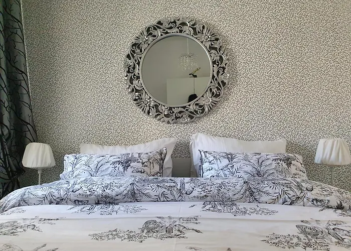 Aparments Lovely Paris Apartamento Umag